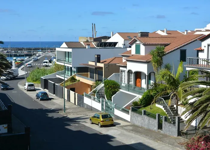 De Franca Do Campo * Vila Franca do Campo